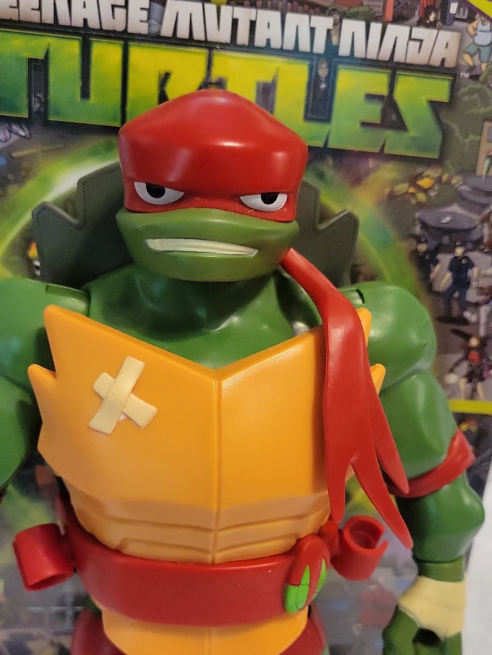 Teenage Mutant Ninja Turtles Rafael With BOOK